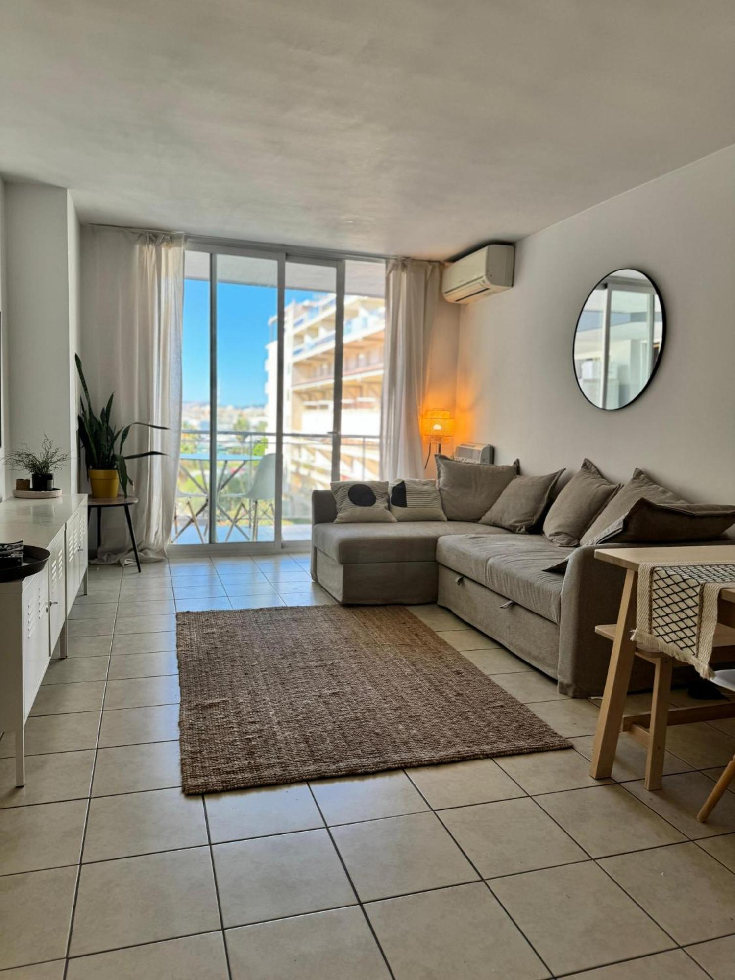 Apartment Ibiza - - Sleeps 4 - Old Town Talamanca (Ibiza)